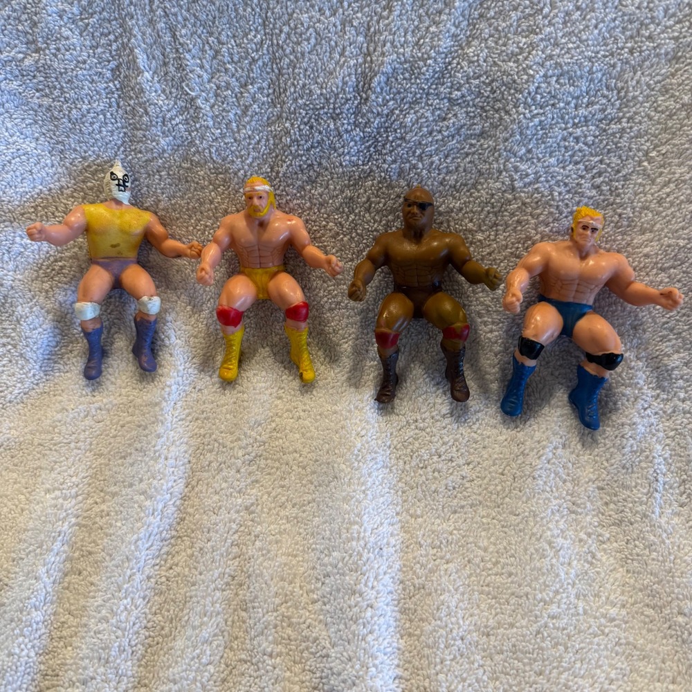 Vintage Wrestling Finger Puppets Set of 4 Retro Wrestler Action Figures 1980s